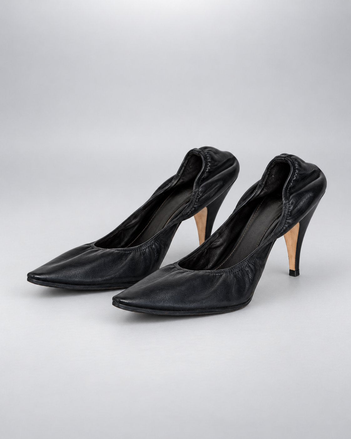 THE ROW, Liisa Pumps, 38