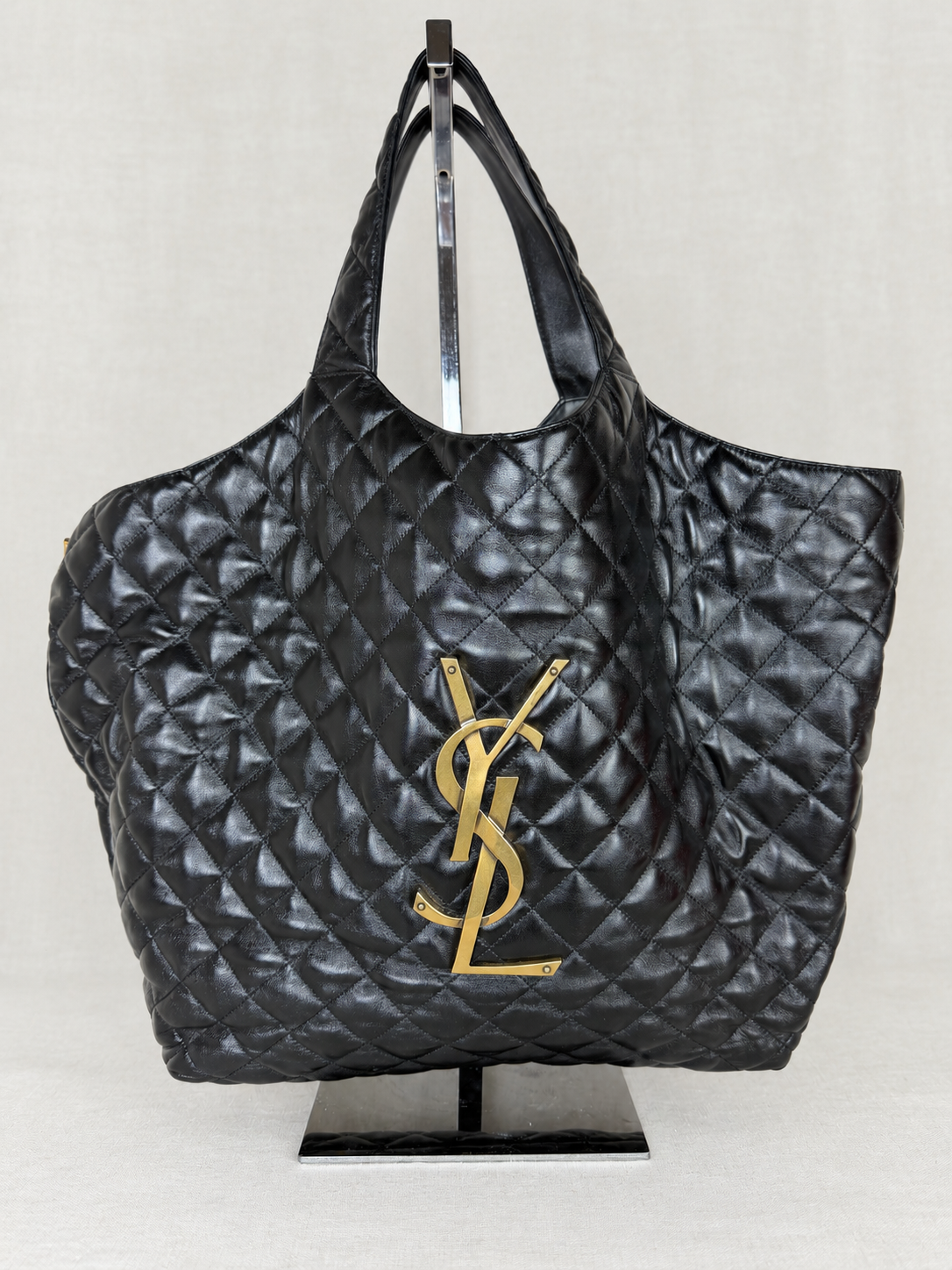 SAINT LAURENT Icare Quilted Leather Maxi Tote - Black