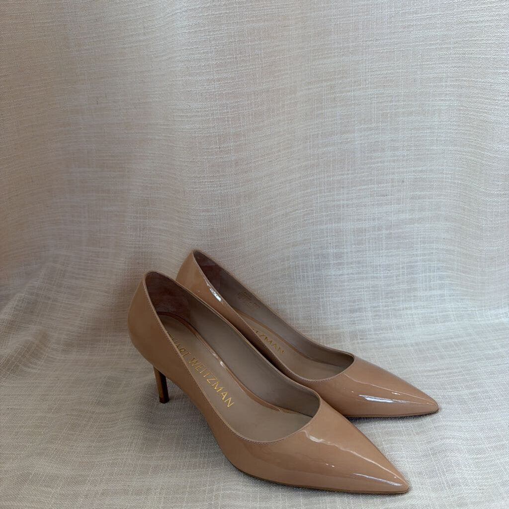 msrp$495 Nude Patent Pumps sz 8