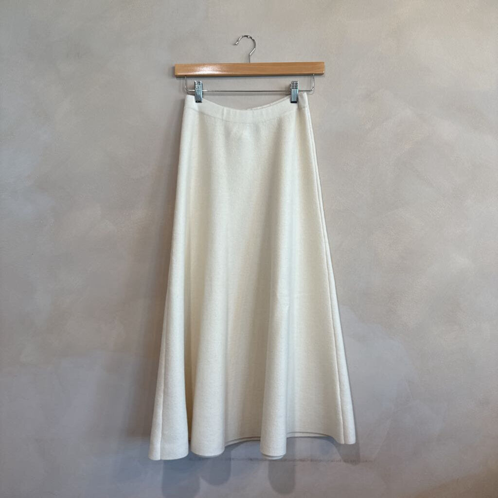 Another Tomorrow, Skirt, S
