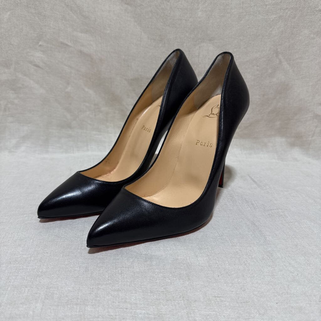 CHRISTIAN LOUBOUTIN, Black Pumps, 41