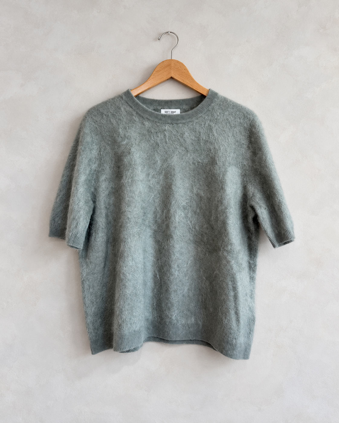 SOFT GOAT, Brushed Cashmere Tee, L on wooden hanger
