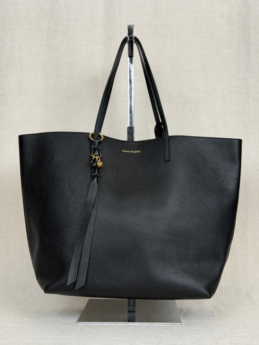 ALEXANDER MCQUEEN Skull Tote - Black
