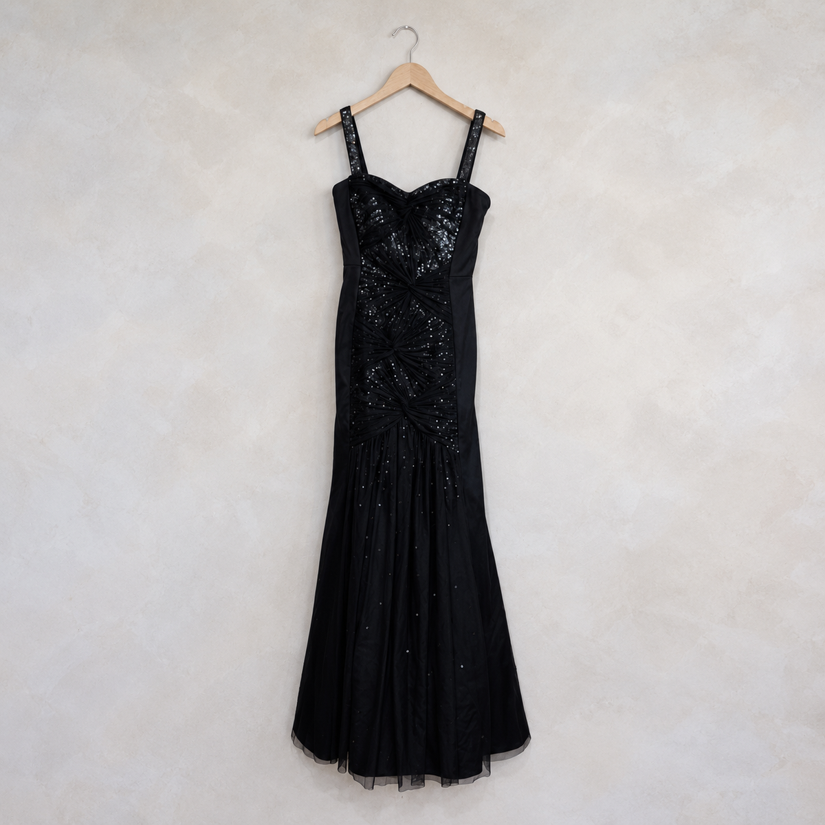 ML MONIQUE LHUILLIER, Sequin and Tulle Formal Gown, 6