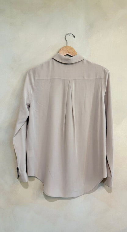R Label Silk Button Up sz XS