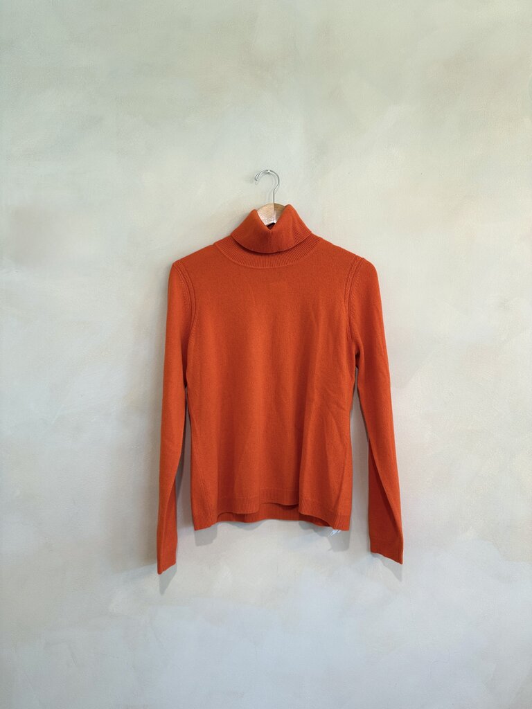 Gorsuch, Orange Turtleneck, L