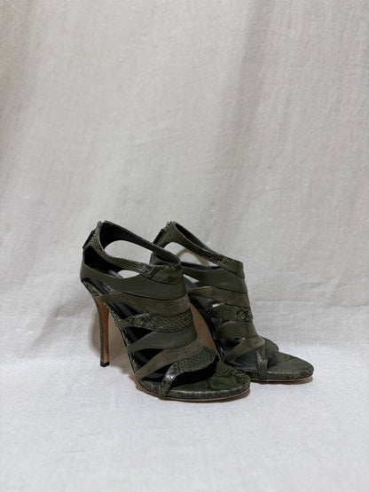 Gucci, Snakeskin Heels, 38
