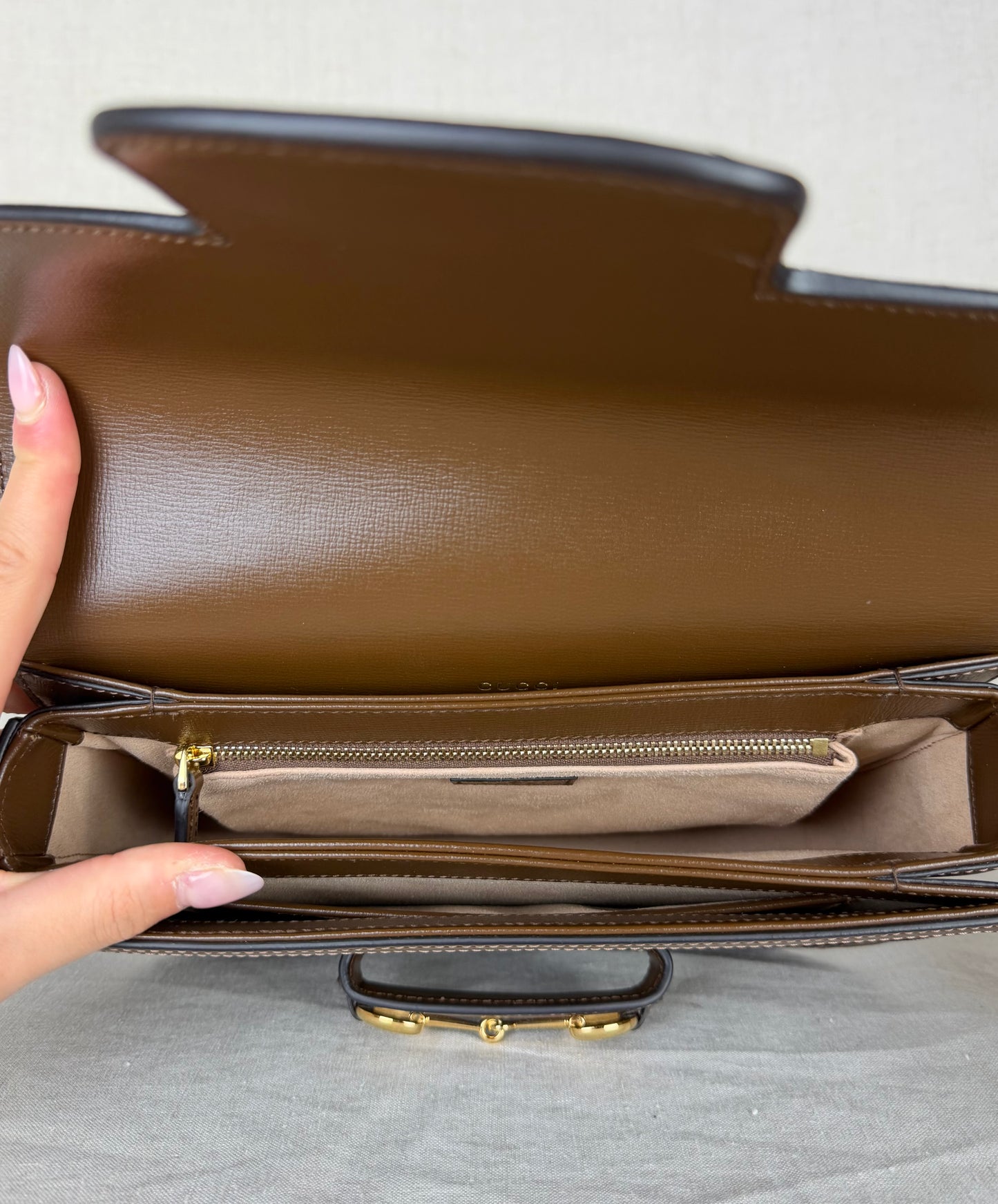 Gucci Medium Horsebit Shoulder Bag MSRP $3290- Brown