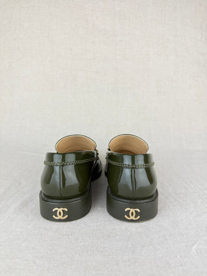 Chanel Green Patent Leather Loafers w/ Gold-Toned Hardware and CC Logo at Heel sz 38