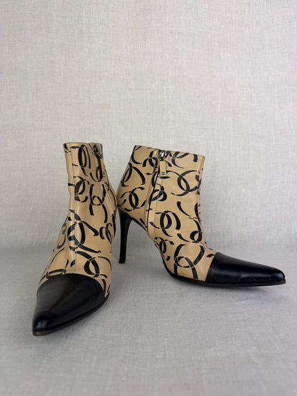 Chanel CC Monogram Heel Beige Sz 7.5