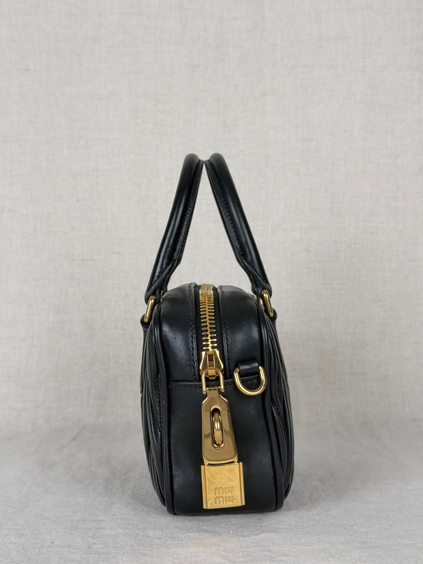Miu Miu Baulette in Pelle Maelasse MSRP $3150- Black