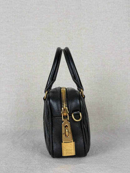 Miu Miu Baulette in Pelle Maelasse MSRP $3150- Black