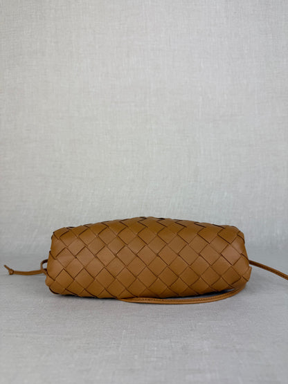 Bottega Veneta Intrecciato Pouch in Caramel