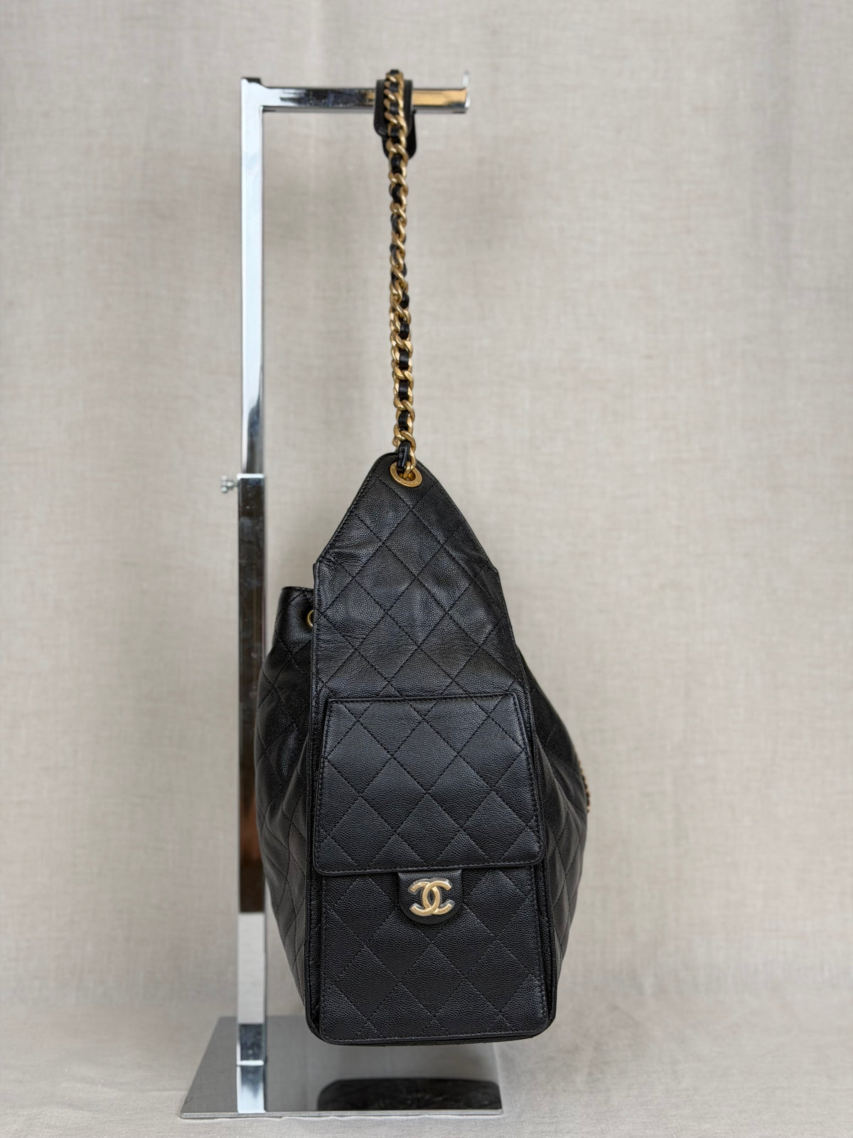 2025 Chanel 25 Medium Caviar Leather & Gold Tone Metal-Black