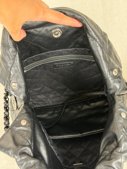 Chanel 22 Medium Lambskin- Black w Black Hardware