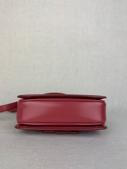 Celine Teen Triomphe in Lipstick