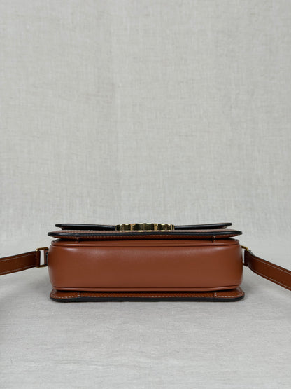 Celine Teen W Border Triomphe Canvas- Brown