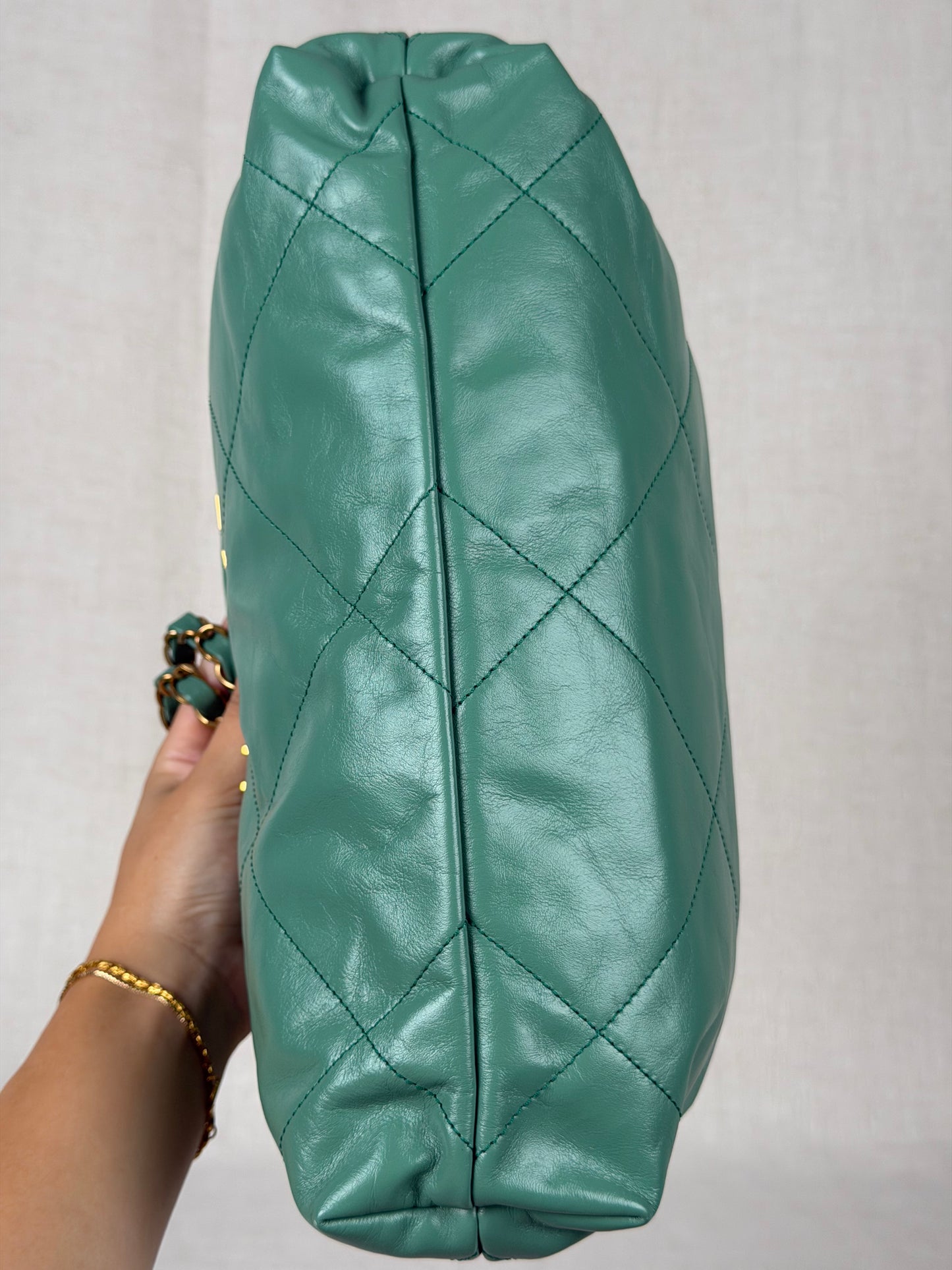 Chanel 22 Medium Lambskin- Green w Gold Hardware