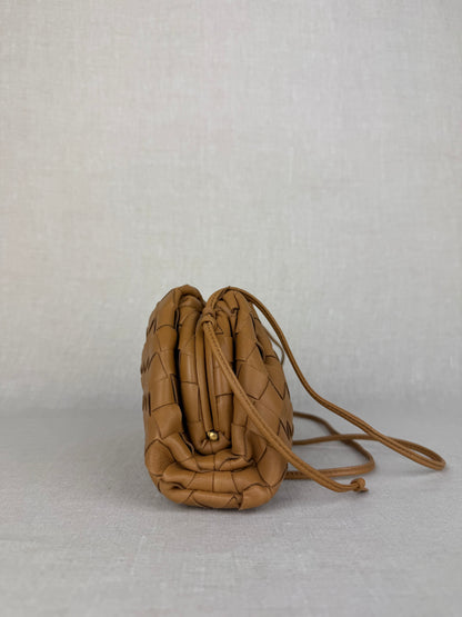 Bottega Veneta Intrecciato Pouch in Caramel