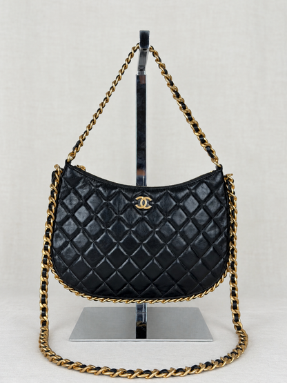 CHANEL Chain Around in Gold w Quilted Lambskin-Black