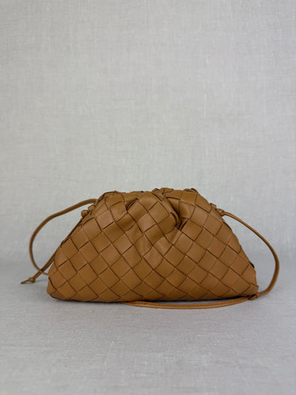 Bottega Veneta Intrecciato Pouch in Caramel