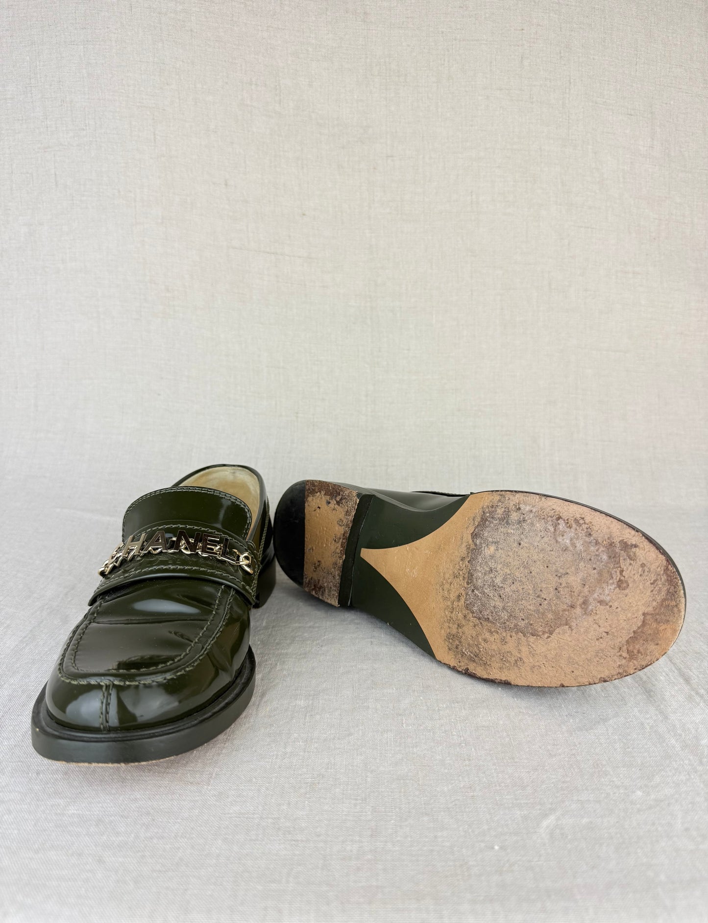 Chanel Green Patent Leather Loafers w/ Gold-Toned Hardware and CC Logo at Heel sz 38