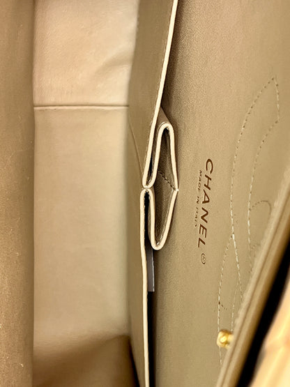 Chanel Classic Beige Jumbo in Caviar Leather with Gold Hardware