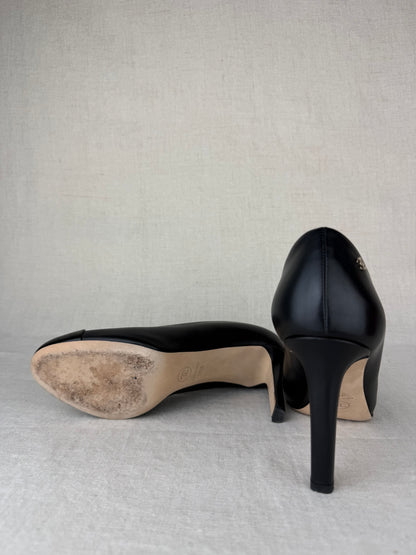Chanel Black Leather Cap Toe Pump w/ Patent Toe sz 39.5