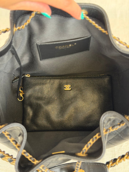 2025 Chanel 25 Medium Caviar Leather & Gold Tone Metal-Black