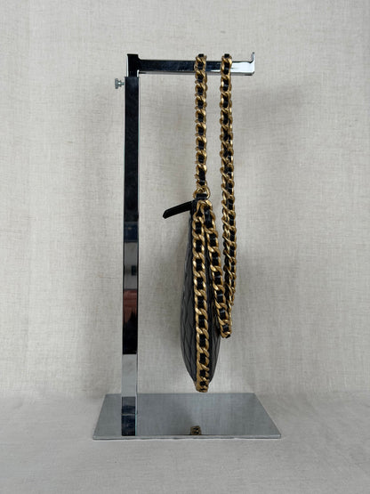 Chanel Chain Around in Gold w Quilted Lambskin-Black