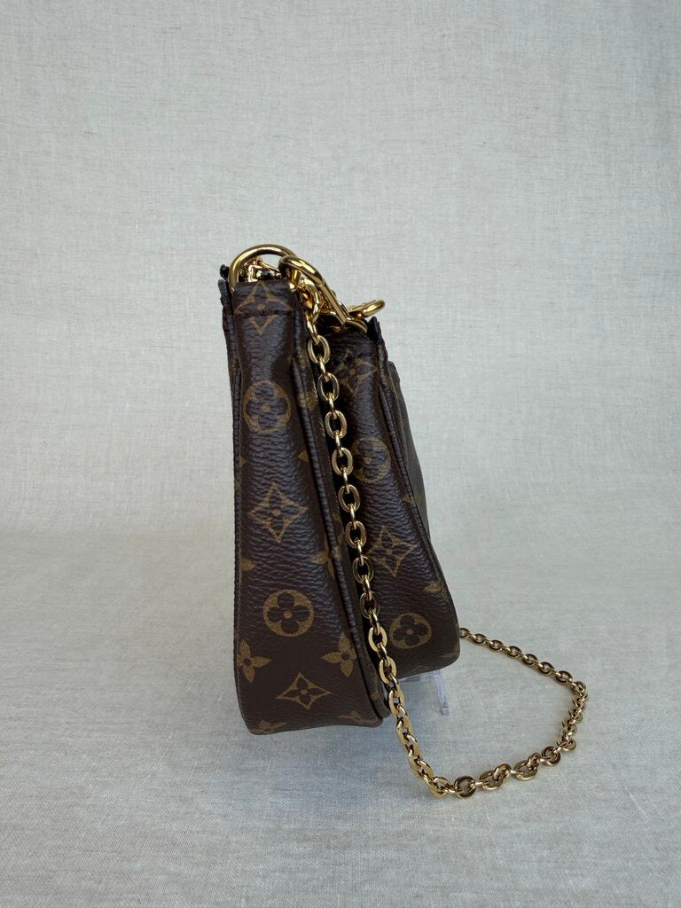 2020 Monogram Multi Pouchette