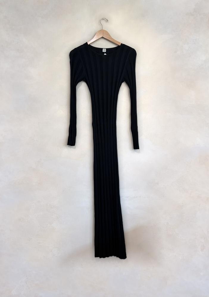 TOTEME, Ribbed Crewneck Dress, S