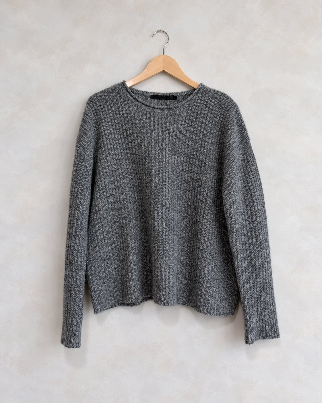 JENNI KAYNE, Cashmere Fisherman Sweater, S on a wooden hanger