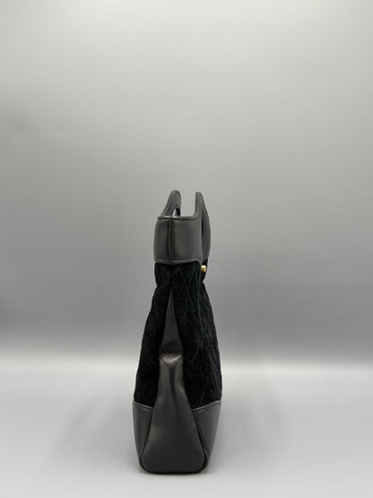 CHANEL Spring 2025 Suede Mini 31 - Black