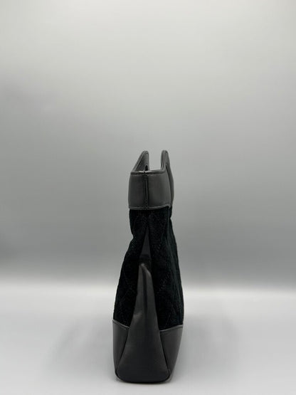 CHANEL Spring 2025 Suede Mini 31 - Black