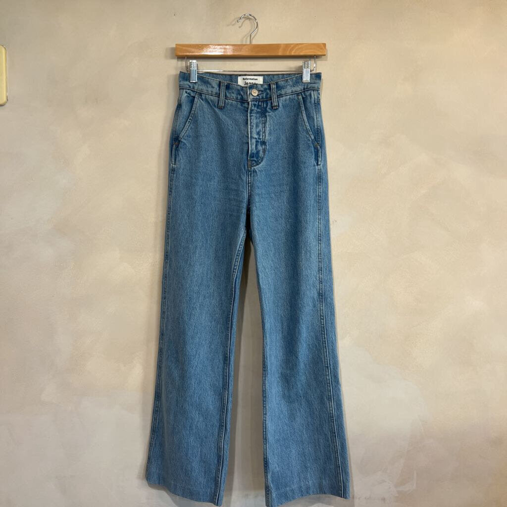 REFORMATION, Light Wash Straight Leg Jeans, 25