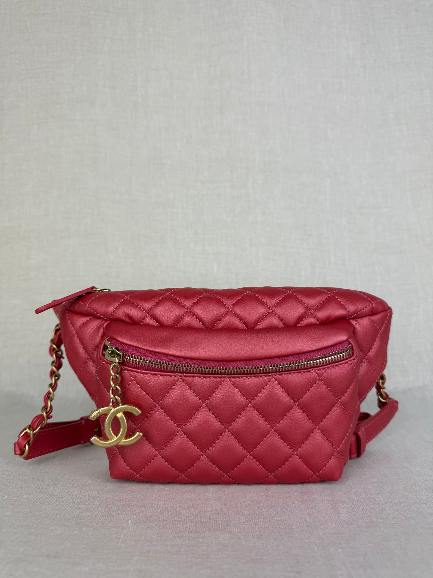 Chanel 2019-2020 Caviar Quilted Affinity Belt Bag in Pink