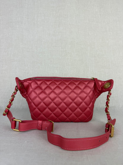 Chanel 2019-2020 Caviar Quilted Affinity Belt Bag in Pink