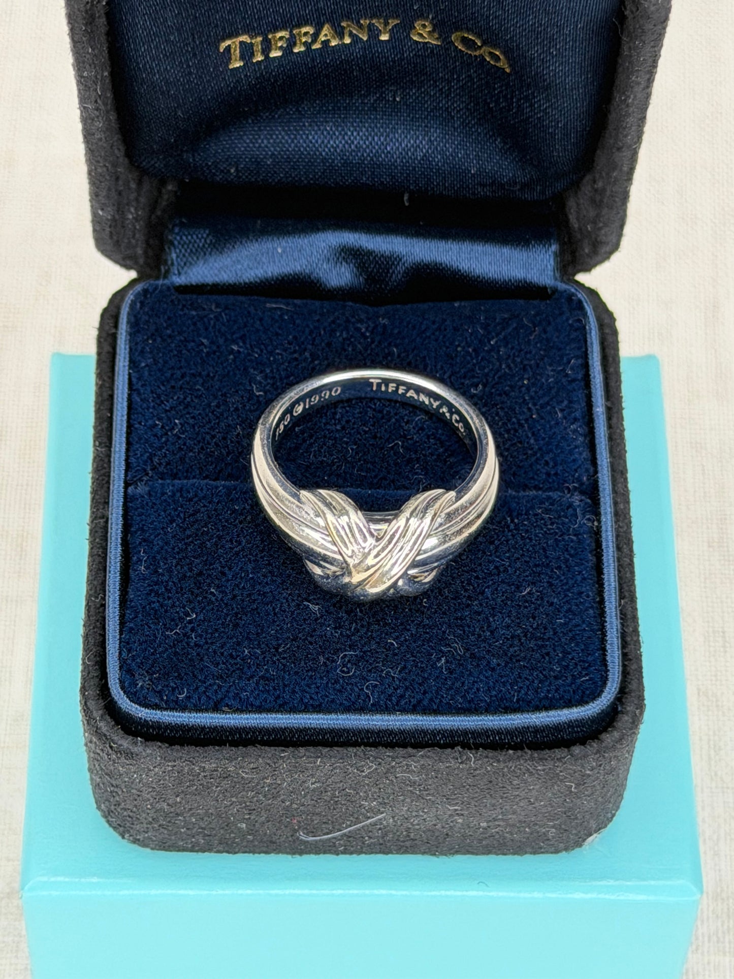 Tiffany Signature White Gold Knot Ring Size 5.5
