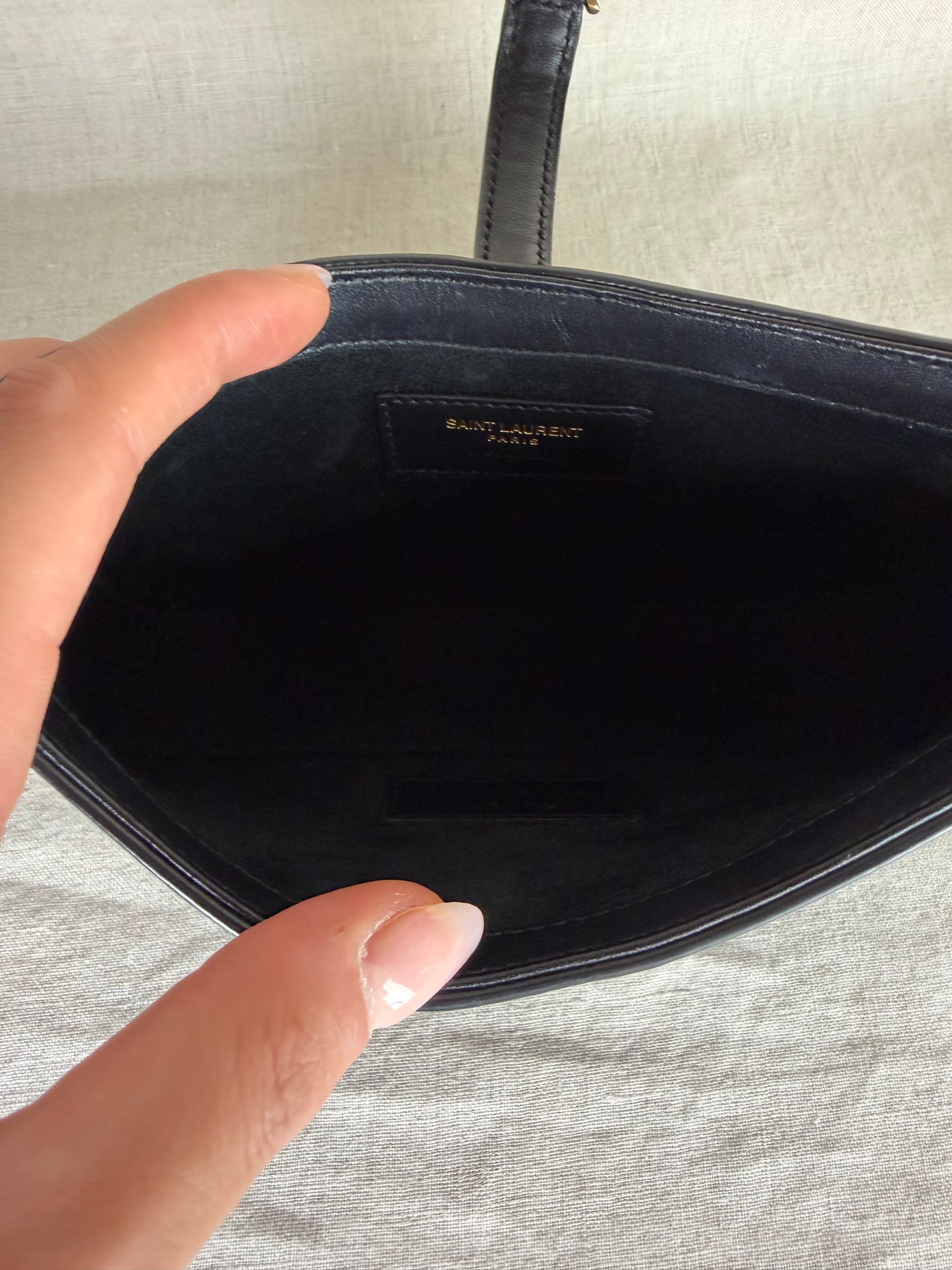 YSL Le 5 A 7 Mini Shoulder Bag- Black