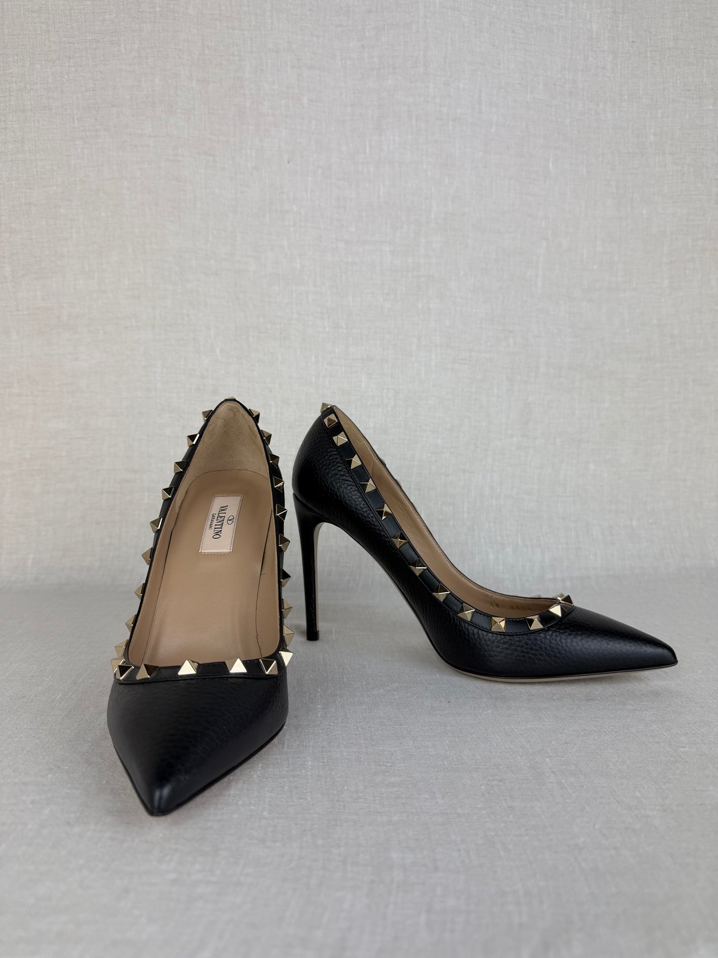 Valentino Rock Stud Pumps Black Size 38