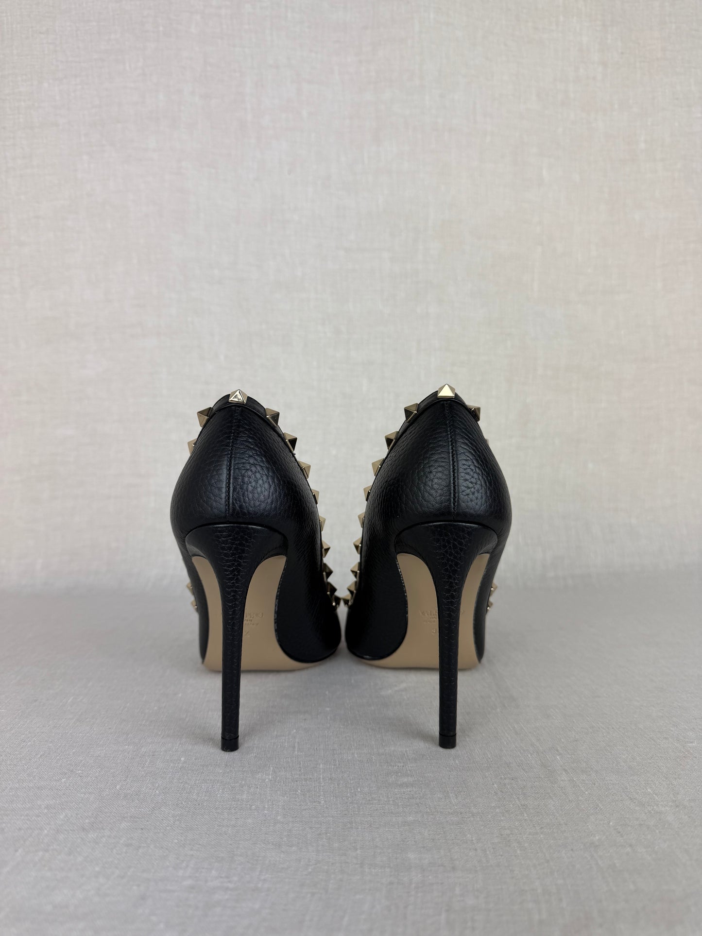Valentino Rock Stud Pumps Black Size 38