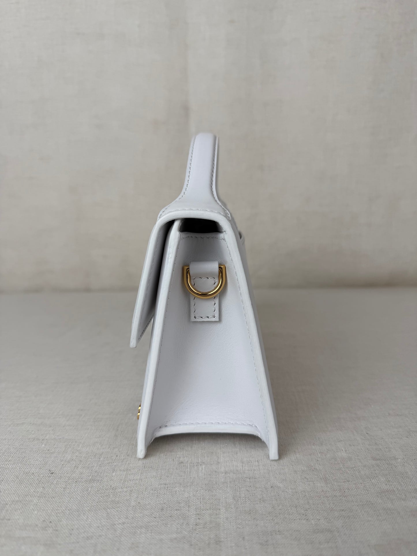 Jacquemus LeGrand Bambino Leather Bag- White