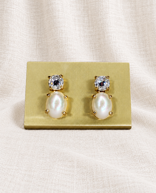 DIOR, Vintage Gold Tone Faux Pearl Earrings — ivory linen collection thumbnail