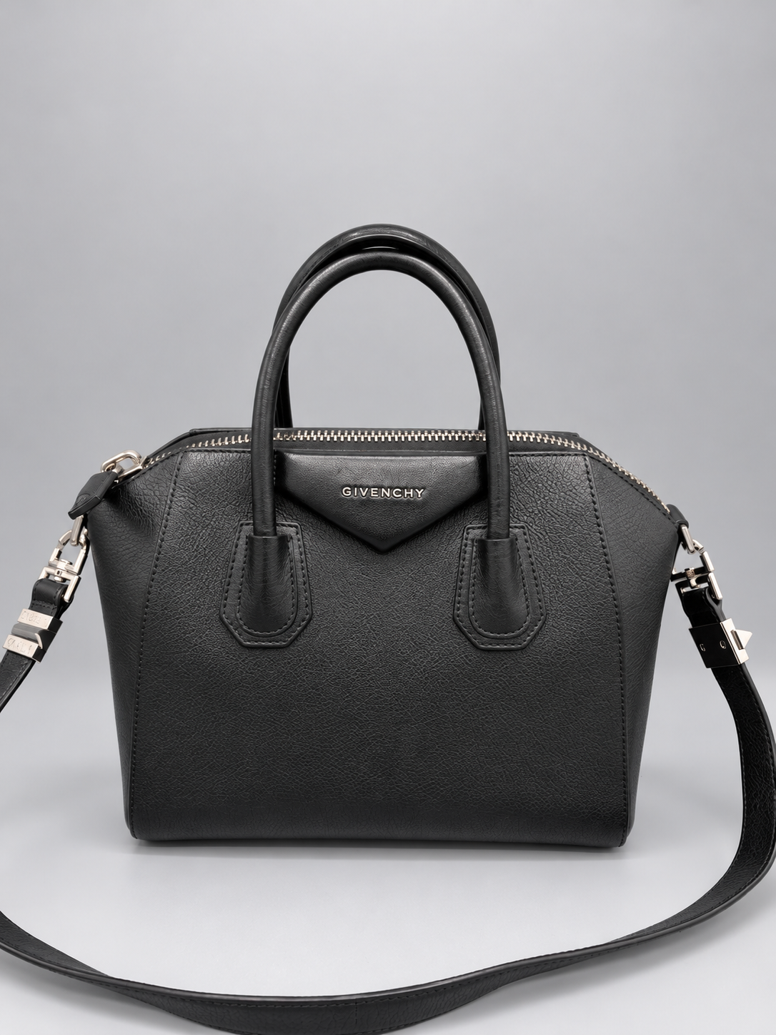 Odette standardized handbag photo