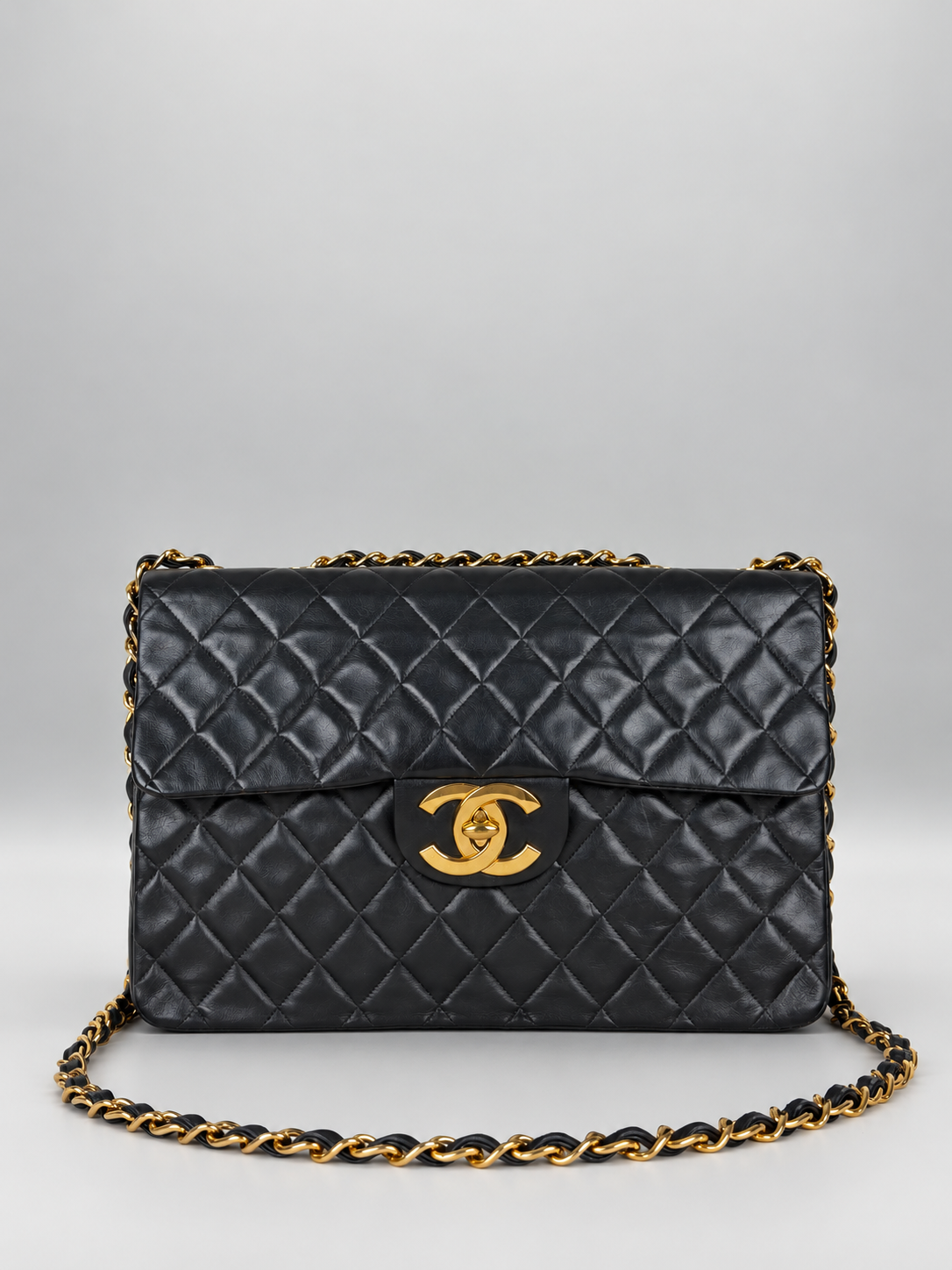 CHANEL 1991-1994 Vintage Maxi Jumbo Single Flap - Black