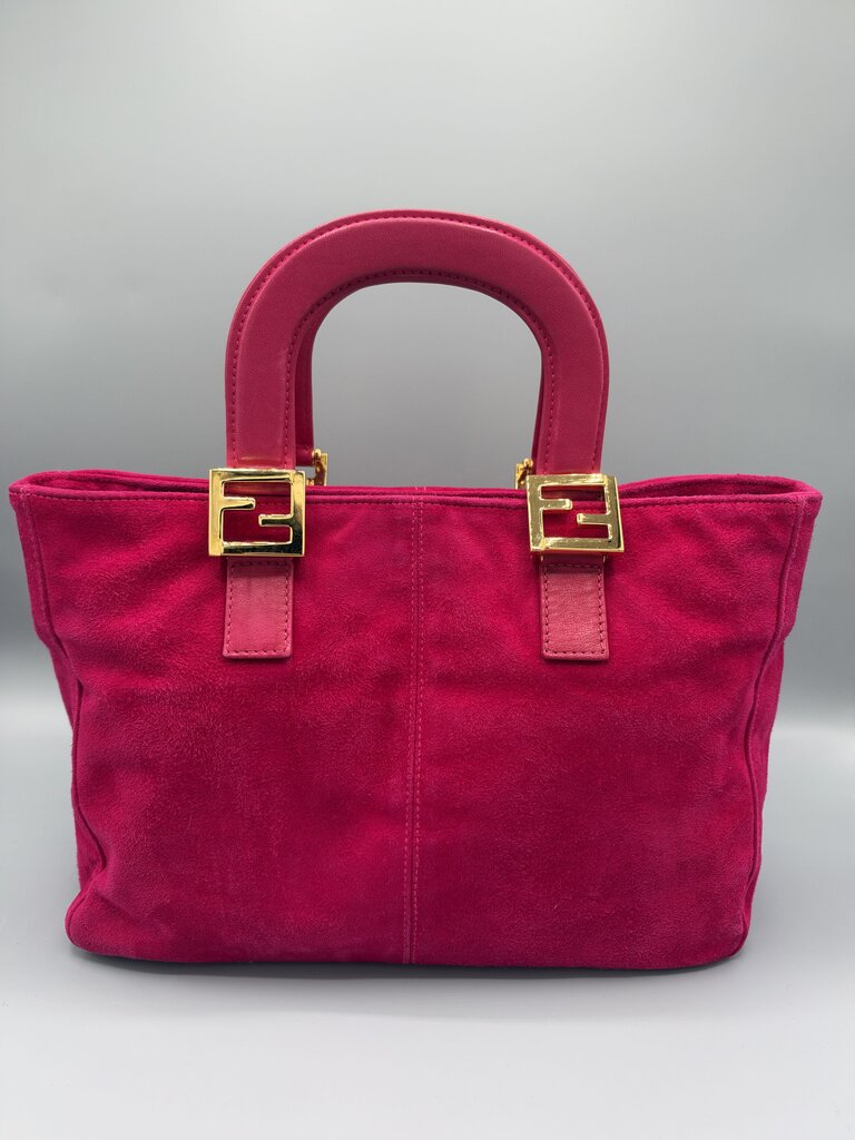 Original handbag listing photo