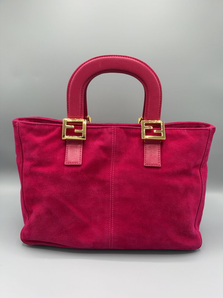 Original handbag listing photo