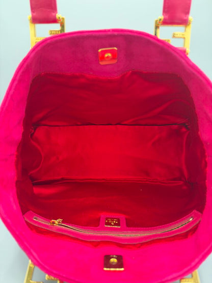Original handbag listing photo